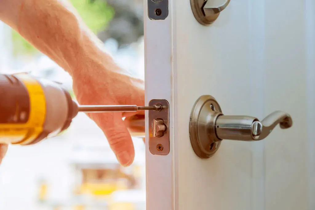 Affordable Door Lock Services in Valley Village